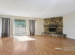 6911 Bellaire Ave, North Hollywood, CA 91605