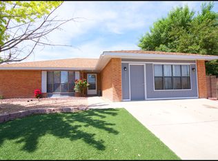 7305 Bangor Ave NW, Albuquerque, NM 87120