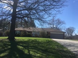 1405 E 96th St, Indianapolis, IN