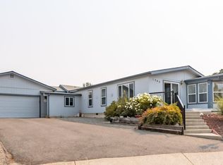 1349 Oak St, Wenatchee, WA 98801