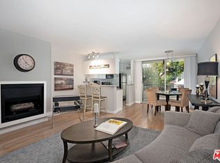 6151 Orange St APT 121, Los Angeles, CA 90048
