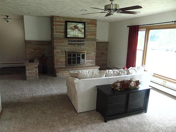 5th image of 23513 S Shore Dr