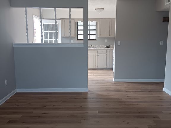 3rd image of 1327 S Woodland Dr #D