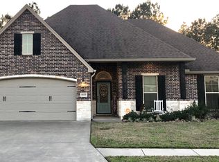 6625 Woodridge Dr, Lumberton, TX 77657