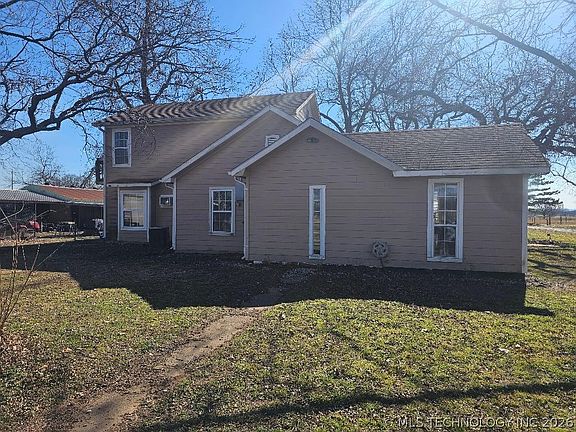 3rd image of 20417 Raven Rd