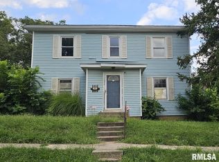 201 W Jefferson St, Athens, IL 62613