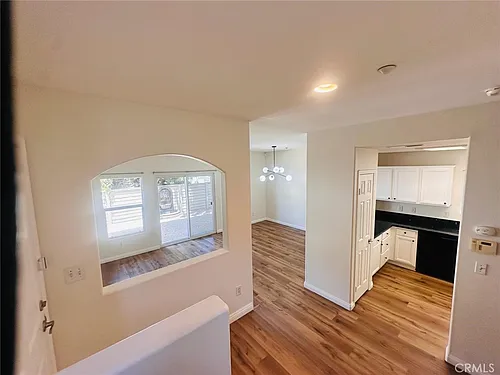 9315 Burnet Ave #113 Photo 1