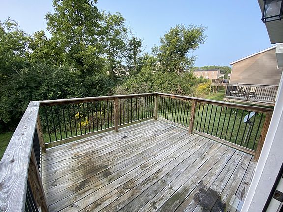 2nd image of 124 Walnut Creek Ct