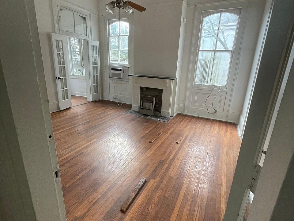 1st image of 1644 Amelia St #A