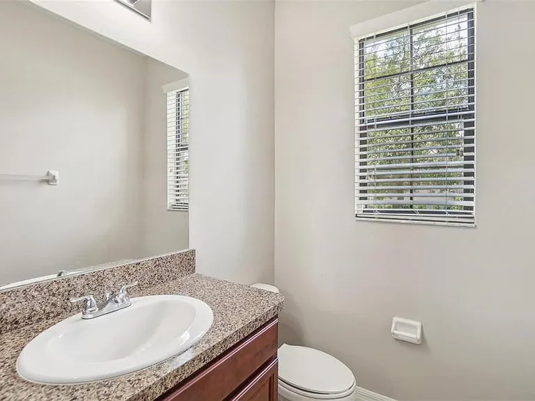 17575 Brighton Lake Rd — Photo 10