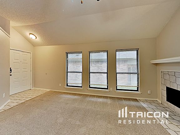 2nd image of 1637 Woodhall Way