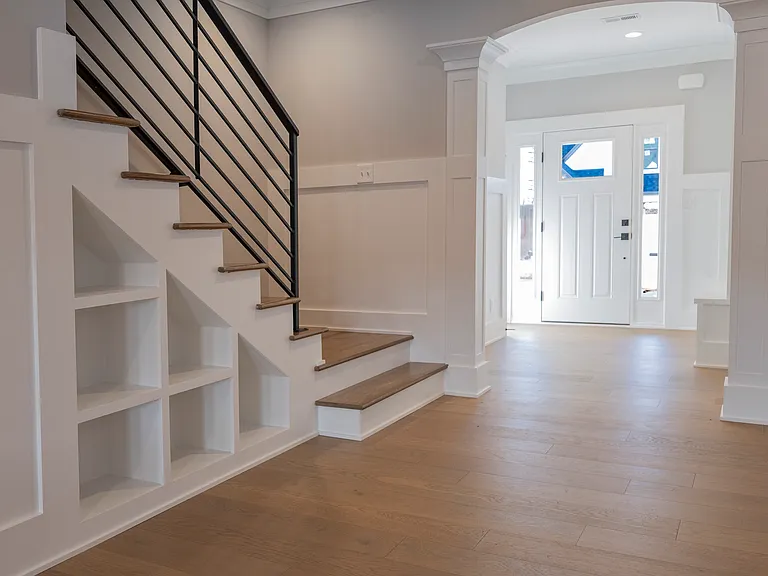 1021 Landon Ct — Photo 5