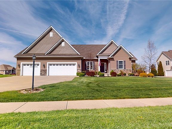 2nd image of 6758 Deer Tail Dr