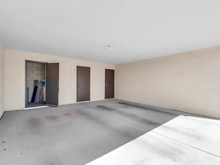 806 E Joan D Arc Ave — Photo 14