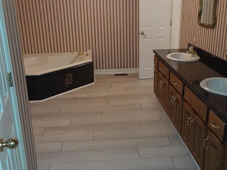 2753 Calhoun Falls Hwy — Photo 14
