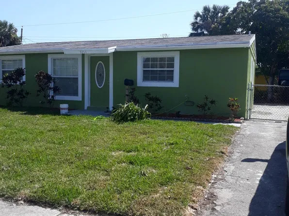 5364 Helene Pl, West Palm Beach, FL 33407