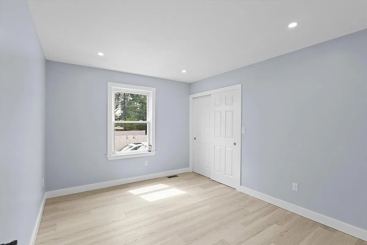 3 bed, $2,850 — Photo 1