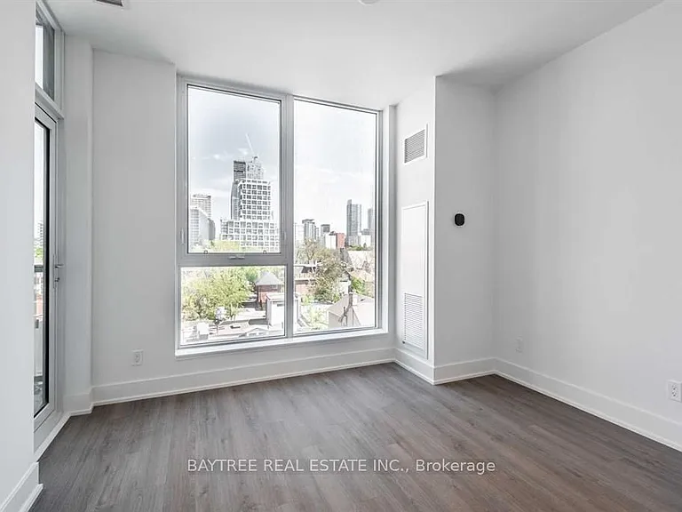 1 Belsize Dr #522 — Photo 8