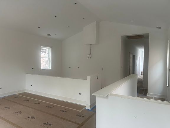 Living room/kitchen open concept