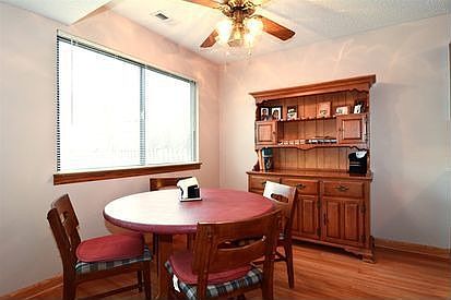 5th image of 1704 Whitney Dr