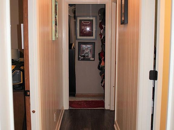 4th image of 538 Lexington Dr