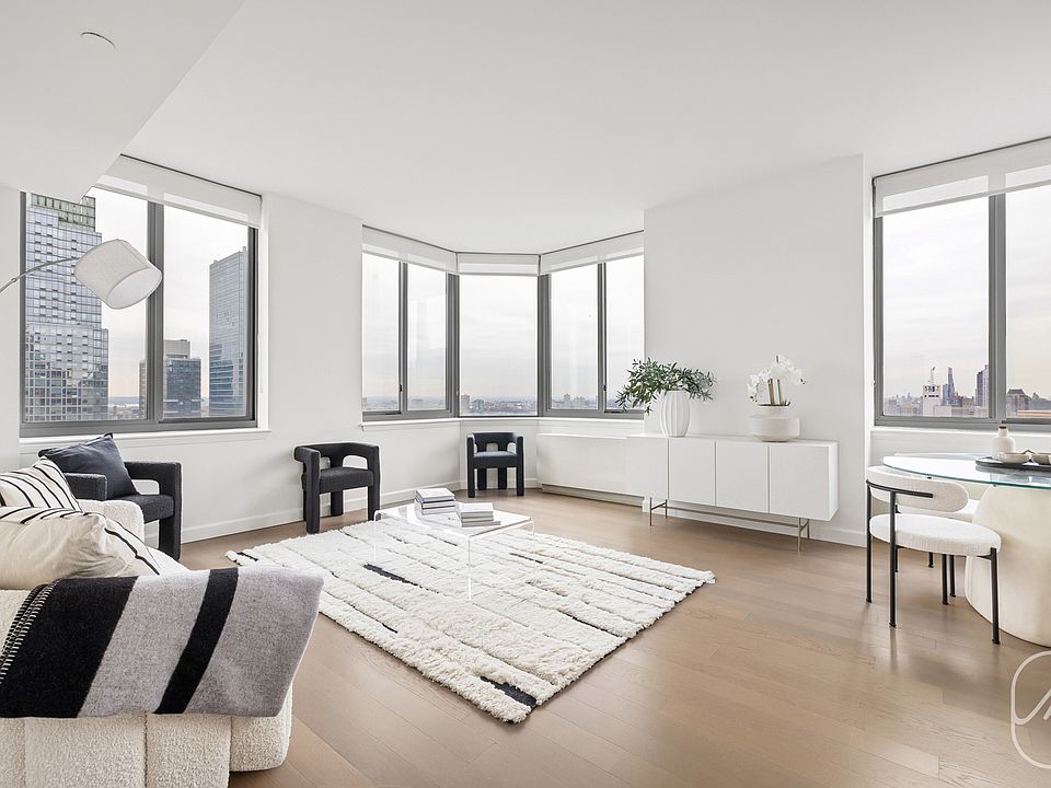 1st image of 561 10th Ave APT 24J