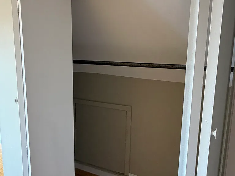 286 Front St — Photo 14