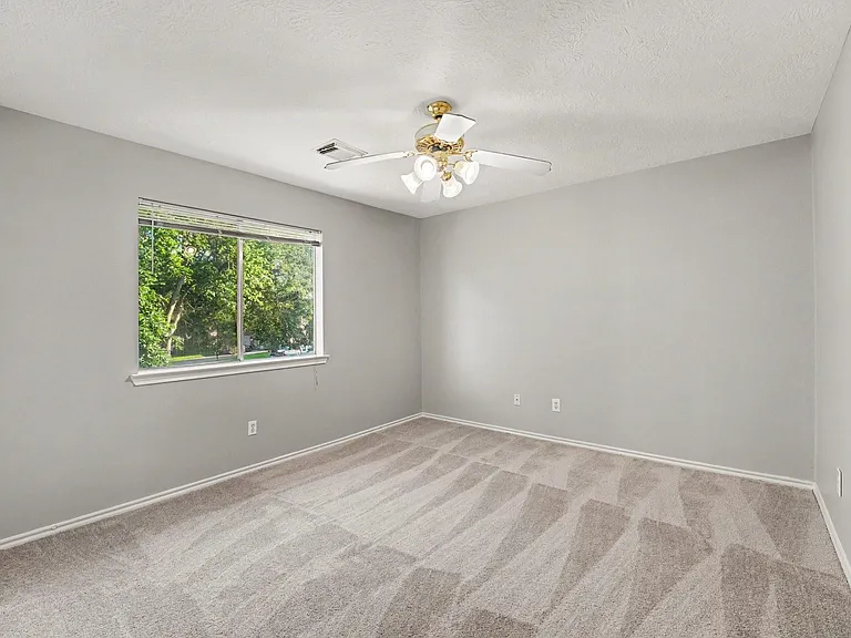 5402 Timbers Quail Dr — Photo 21