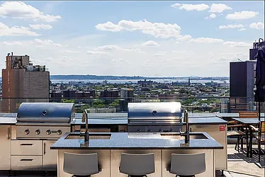 Rented by Living New York