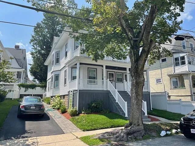98 Winsor Ave #1 — Photo 34
