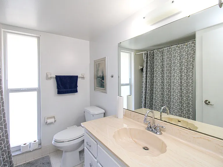 239 Palm Dr #2 — Photo 17
