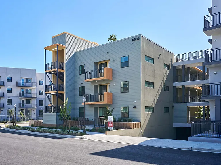 The Willows at Ventura — Photo 12