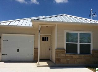 611 Orion Dr, New Braunfels, TX 78130