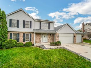 17643 Dover Ct, Tinley Park, IL 60487