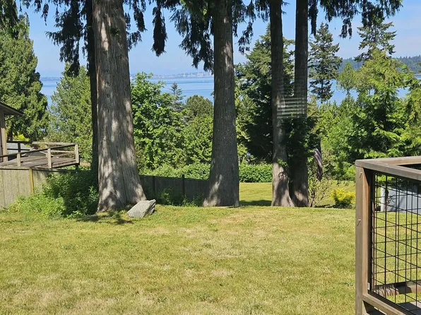 2422 McGregor Dr SE, Port Orchard, WA 98366