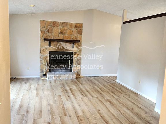 5th image of 7305 Hickory Nut Ln