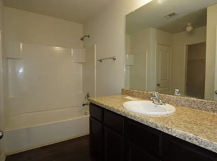 6731 Rosenthal Pass — Photo 6