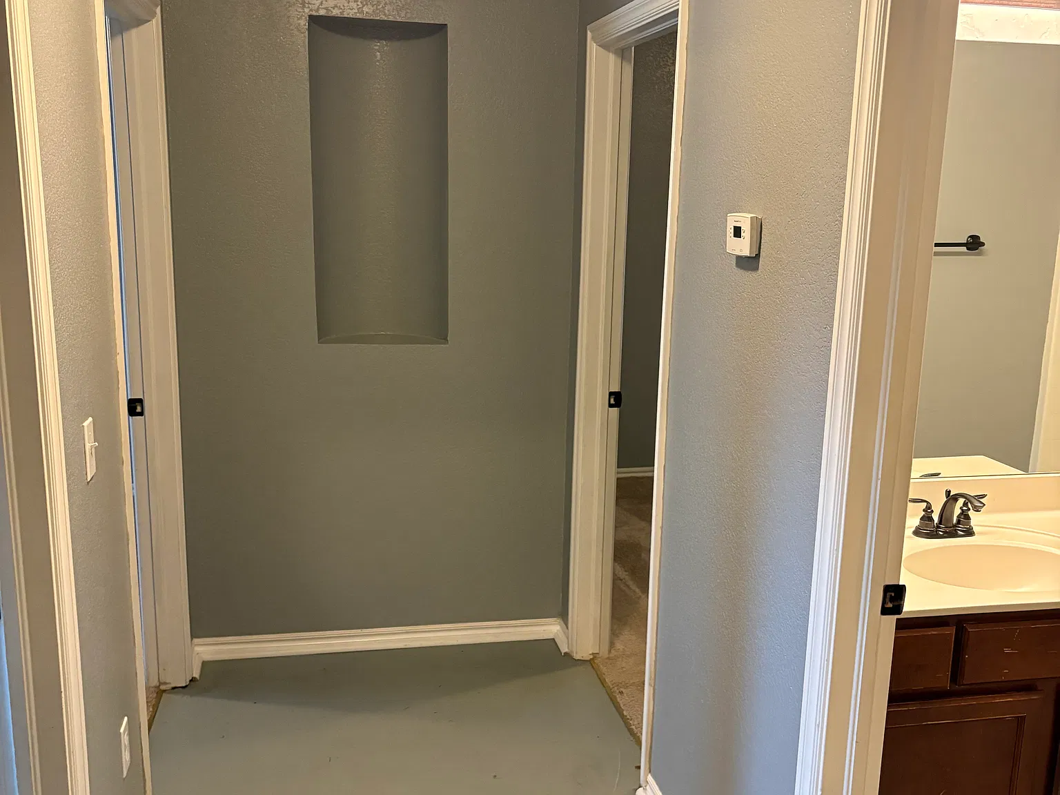 3 bed, 1458 sqft, $2,075 — Photo 4