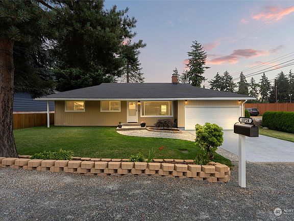 2nd image of 13724 10th Avenue S