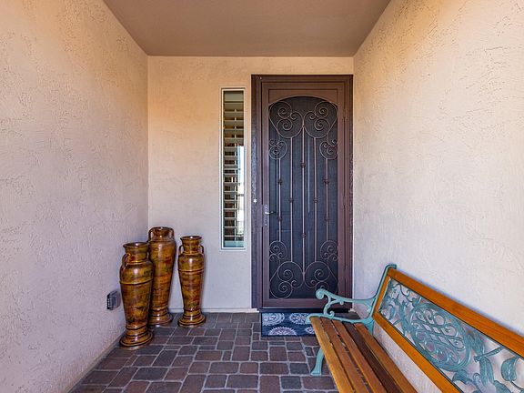 3rd image of 831 E Laddoos Ave