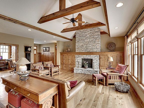 4th image of 8260 Kelzer Pond Dr