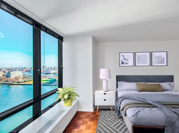 525 East 72nd Street 22L image 1 of 12