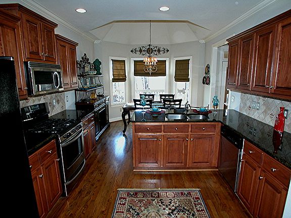 4th image of this home