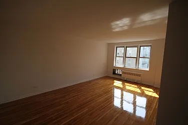 3520 Tryon Avenue  image 1 of 1