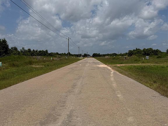 5th image of 1680 Road 5862