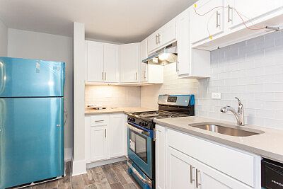 2nd image of 2922-1 W Logan Blvd #2922-G