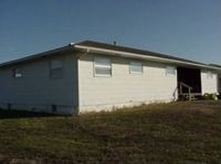 200 2nd Ave, Pattonsburg, MO 64670