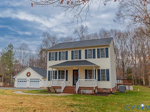 2nd image of 154 Black Creek Ln