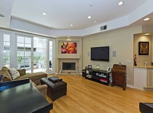 11680 Montana Ave APT 105, Los Angeles, CA 90049