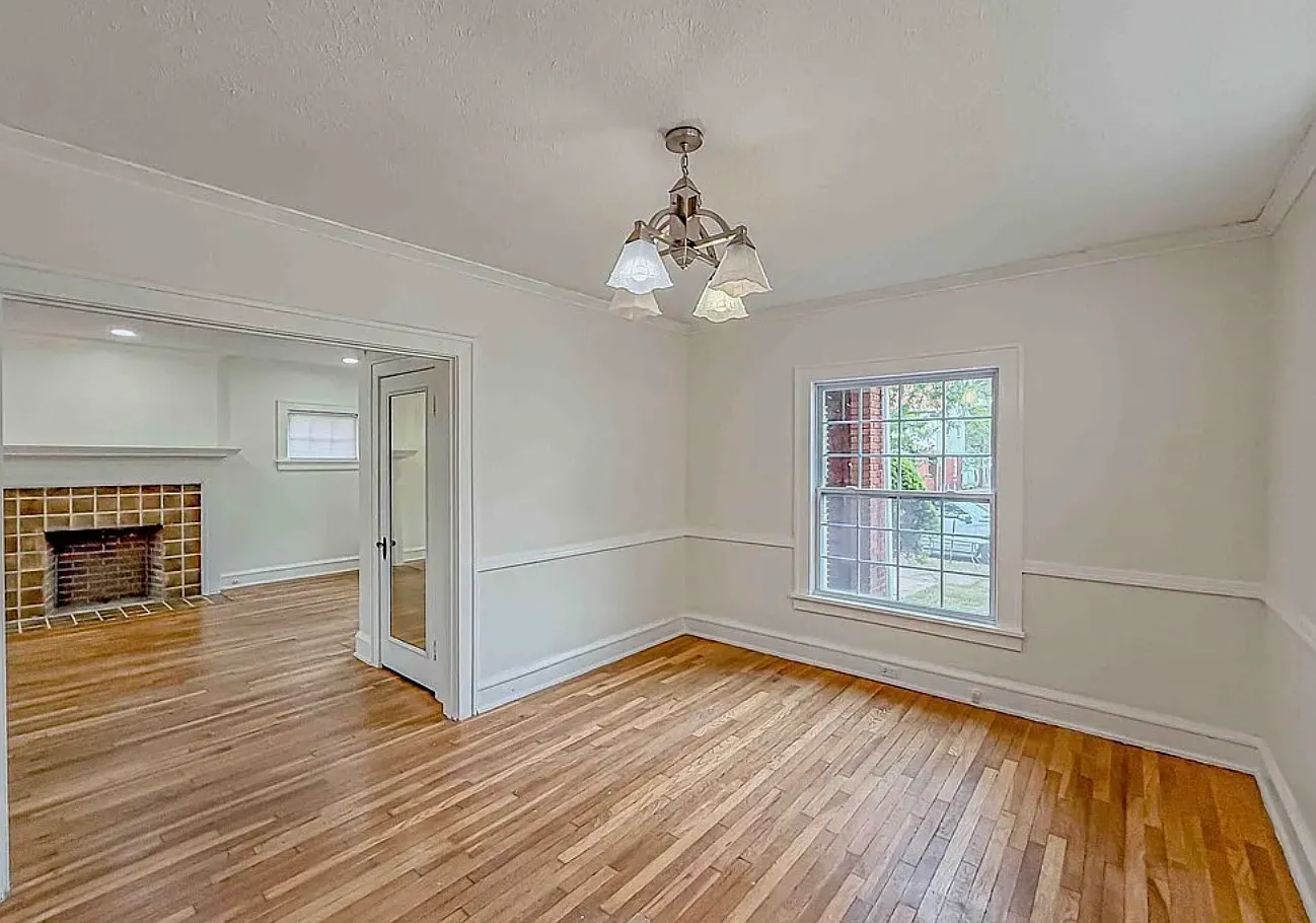 4 bed, 2014 sqft, $2,500 — Photo 4